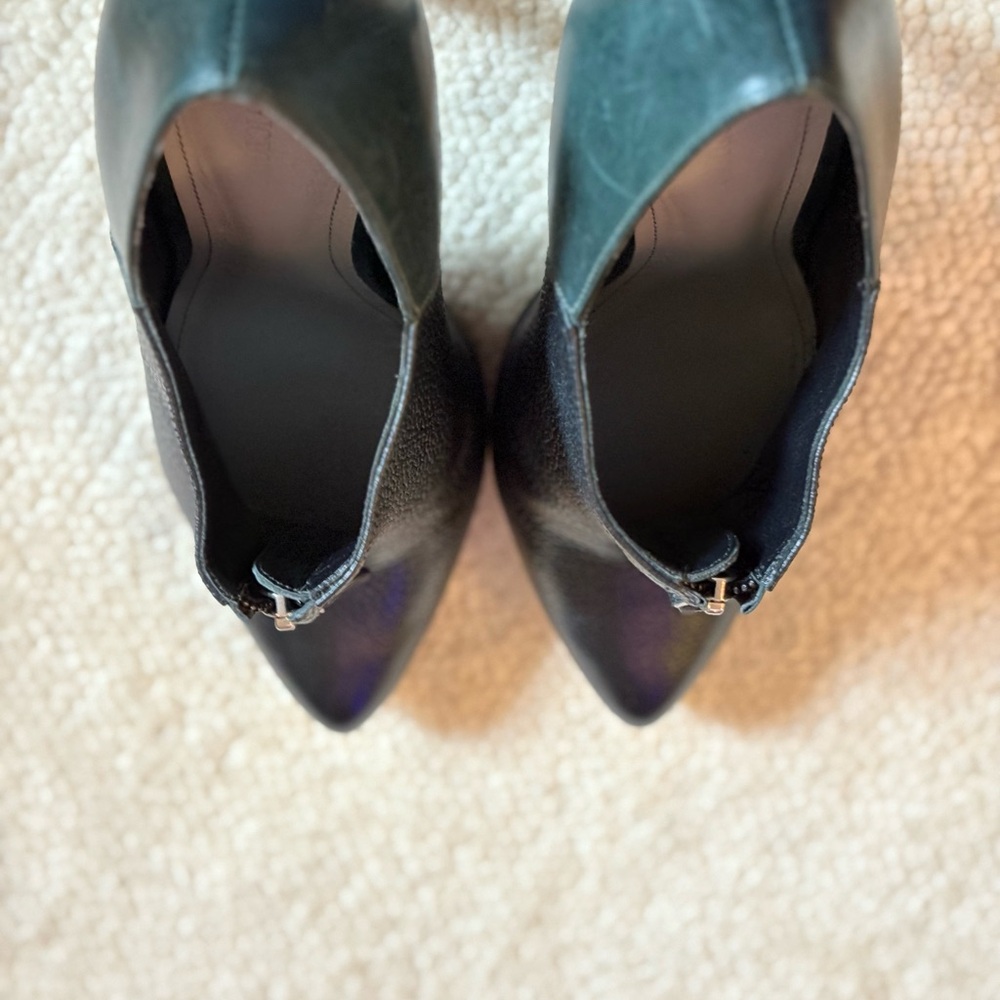 Pour La Victoire Black Stiletto Heels - Picture 13 of 16